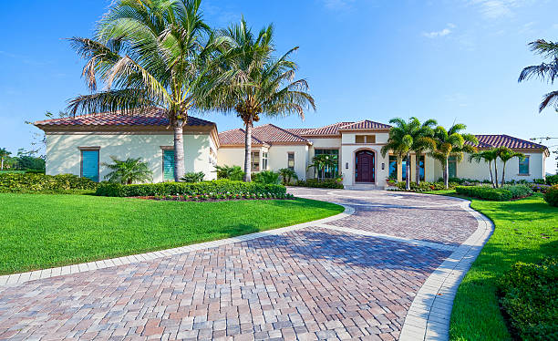 Best Driveway Pavers Near Me  in Kalona, IA